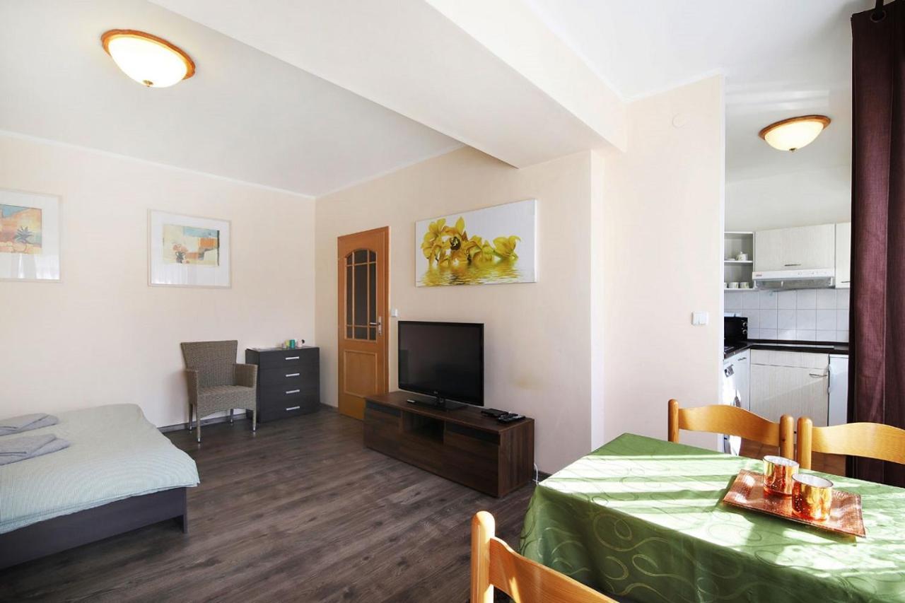 Apartamento Lanovka Jáchymov Exterior foto