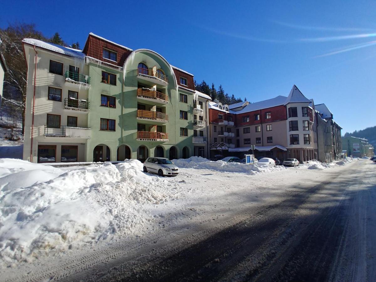 Apartamento Lanovka Jáchymov Exterior foto